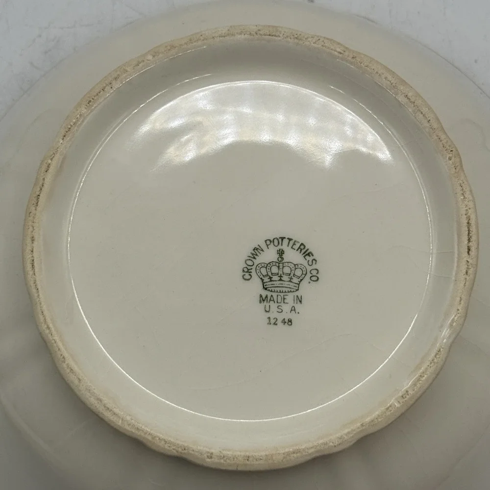 VTG 1940's Crown Potteries Co Covered Dish‎ - Vegetable Bowl - Gold Trim -